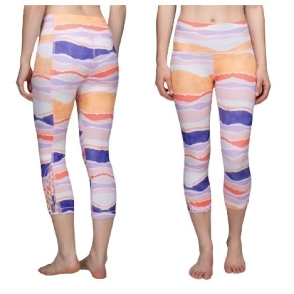 Lululemon Athletica True Self Crop Bleacher Stripe White Iris Flower Leggings 2
